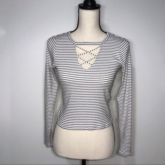 Hollister Tops - Hollister rib knit striped top, front v cutout, S